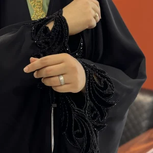 چادر گلدوزی نگارا